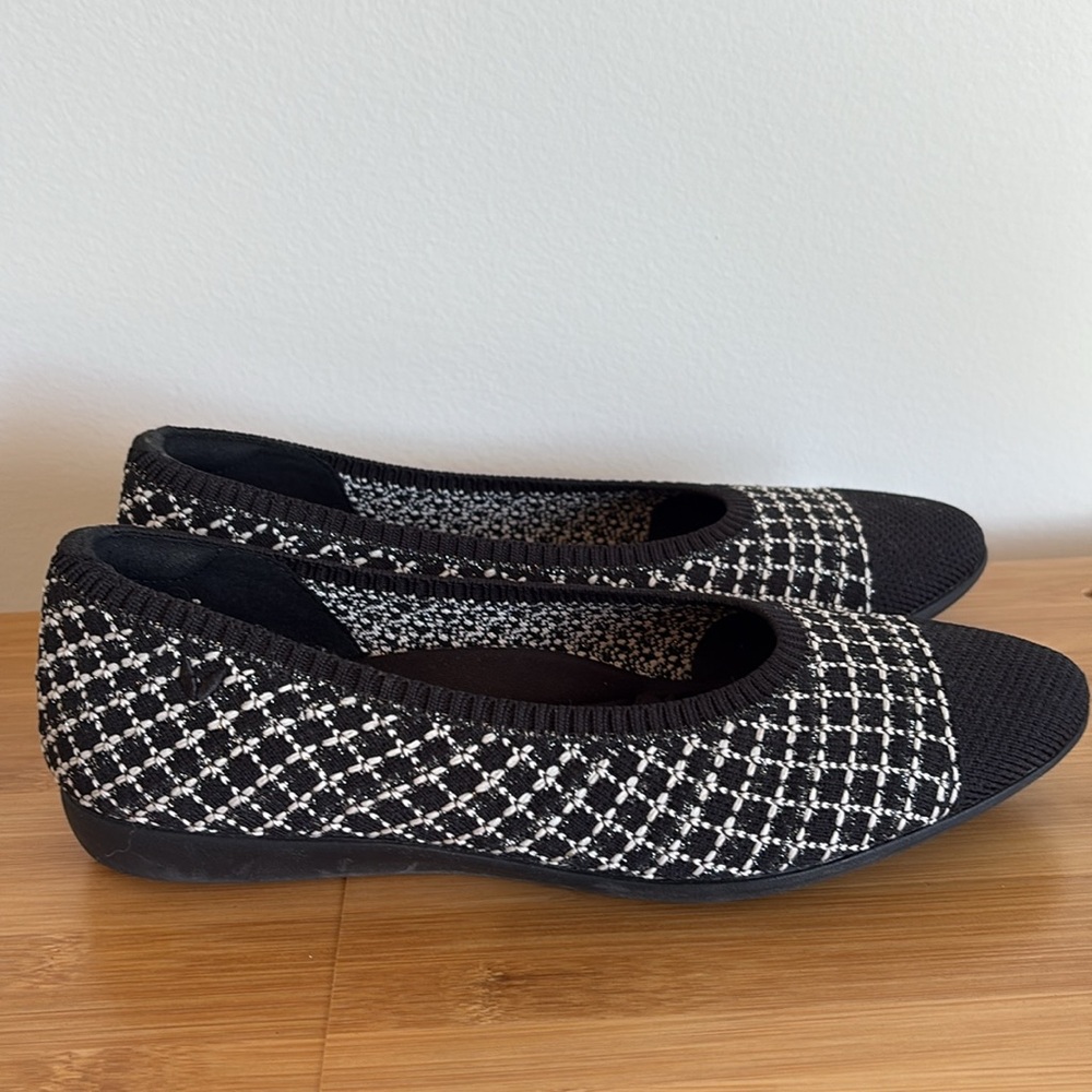 Vivaia Black Tweed Almond Toe Ballet Flats Tamia Walker - Picture 3 of 6